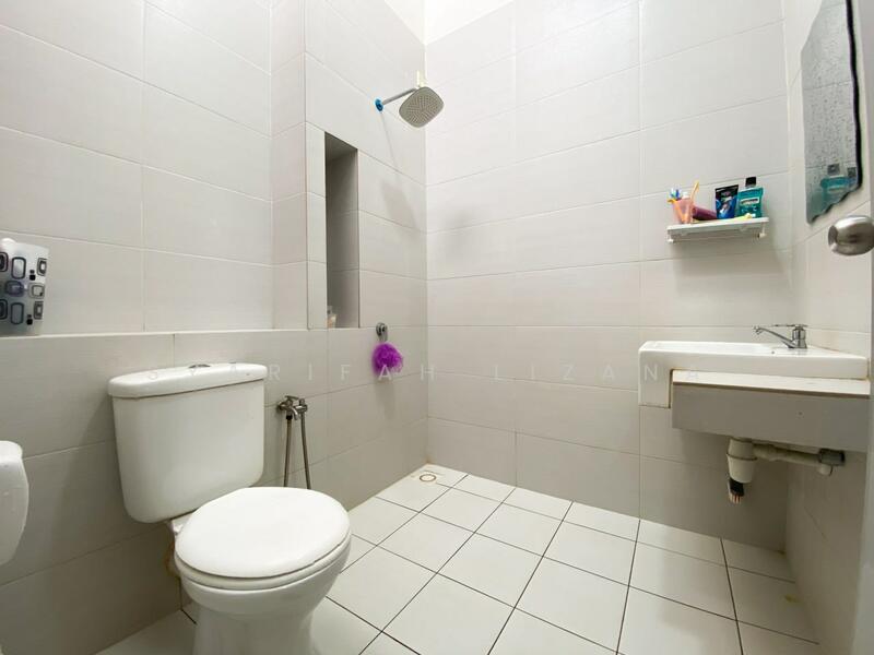 2-storey Terraced House for Sale in Shah Alam (Selangor) - Syarifah Lizana - Bathroom - PropertyGuru.com.my