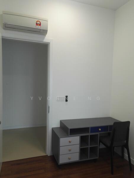For Rent - Pavilion Hilltop