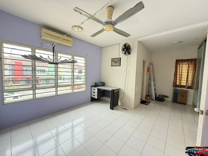 2-storey Terraced House for Sale in Kota Emerald (Rawang) - David Lee - Living Room - PropertyGuru.com.my