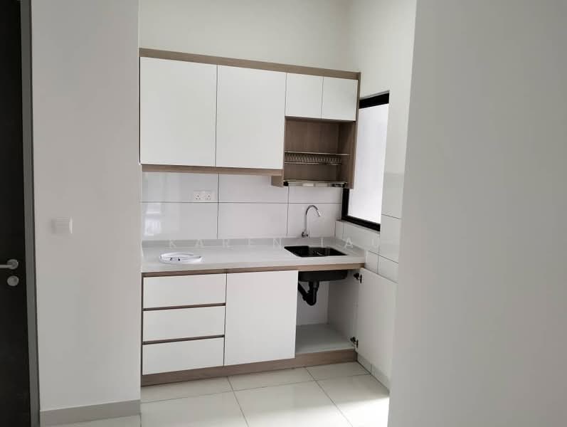 Servis Apartment untuk Dijual di Traders Garden @ Cheras Selatan - Karen Lau - PropertyGuru.com.my