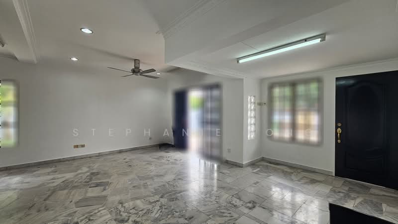 Rumah Teres untuk Dijual di Alam Damai (Cheras) - Stephanie Yong - Living Room - PropertyGuru.com.my