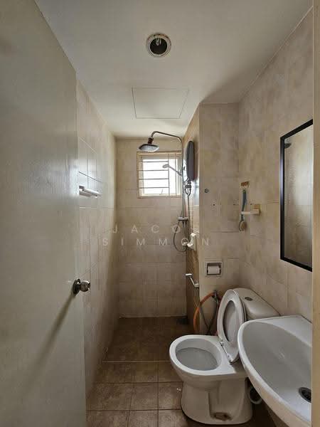Apartment for Rent at Puteri Bayu Apartment - Jacob Simmon - PropertyGuru.com.my