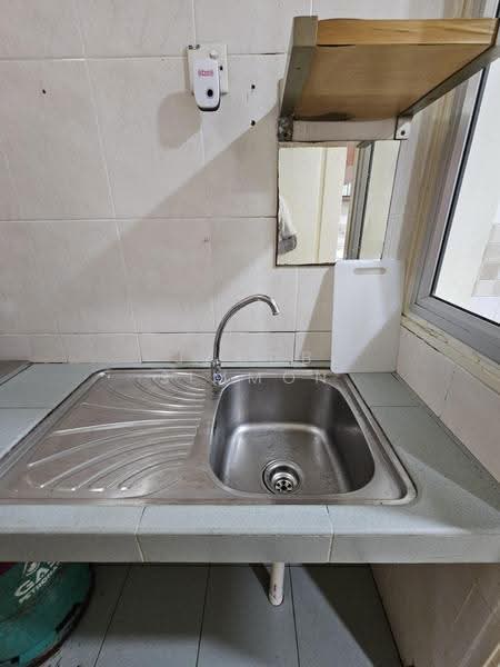 Apartment for Rent at Puteri Bayu Apartment - Jacob Simmon - PropertyGuru.com.my