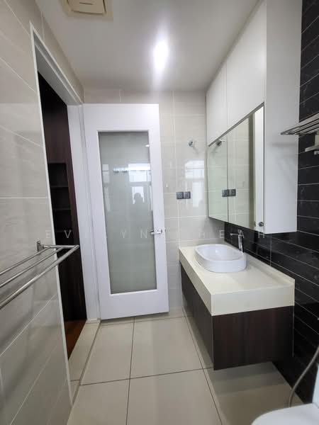 Condominium for Sale at Sky Condominium (Skyz Residence) - Evelyn Cheah - Bathroom - PropertyGuru.com.my