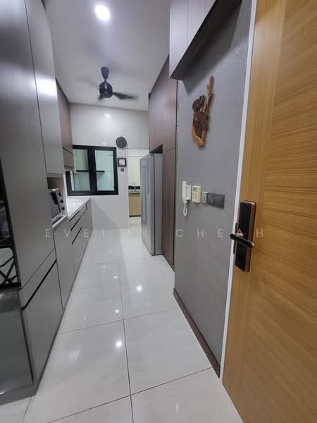 Condominium for Sale at Sky Condominium (Skyz Residence) - Evelyn Cheah - Kitchen - PropertyGuru.com.my