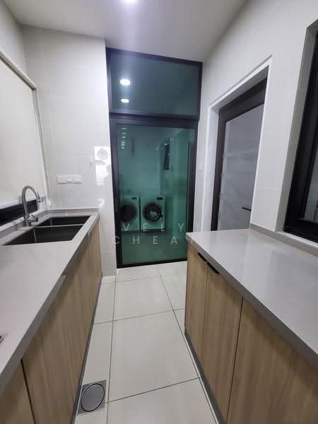 Condominium for Sale at Sky Condominium (Skyz Residence) - Evelyn Cheah - Kitchen - PropertyGuru.com.my
