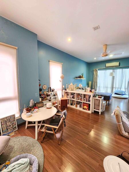 3-storey Terraced House for Sale in Sungai Besi (Kuala Lumpur) - Suki Tan - Living Room - PropertyGuru.com.my