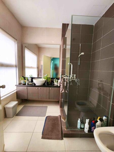 3-storey Terraced House for Sale in Sungai Besi (Kuala Lumpur) - Suki Tan - Bathroom - PropertyGuru.com.my