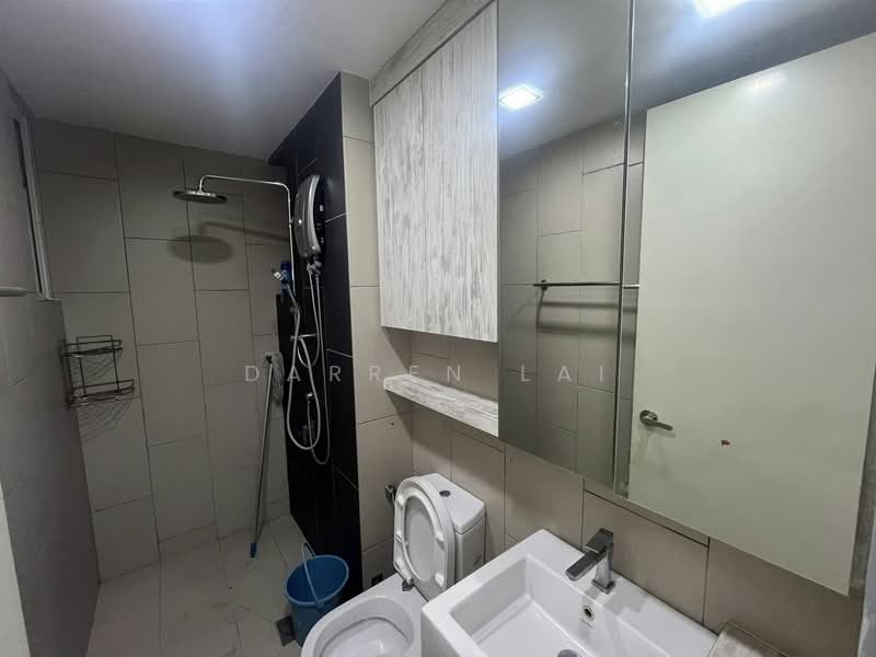 Condominium for Sale at Vina Residency (Vina Versatile Homes) - Darren Lai - Bathroom - PropertyGuru.com.my