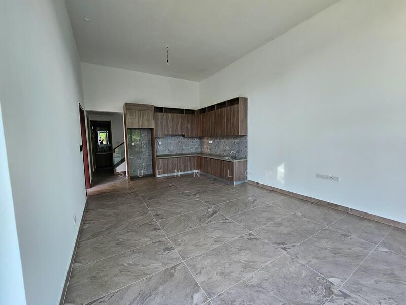 Cluster House for Sale in Forest City (Gelang Patah) - Suenn Low - Kitchen - PropertyGuru.com.my