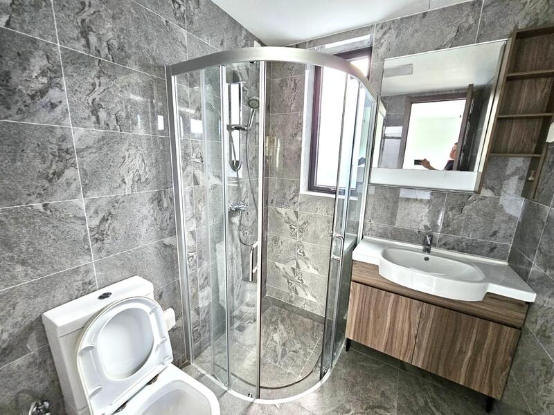 Cluster House for Sale in Forest City (Gelang Patah) - Suenn Low - Bathroom - PropertyGuru.com.my