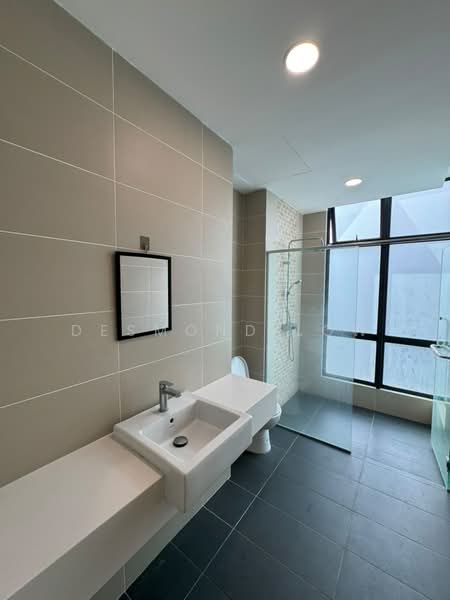 Condominium for Rent at Brezza Hill - Desmond Low - Bathroom - PropertyGuru.com.my