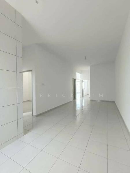 For Sale - BANDAR PUTRA KULAI (2B02 PICCOLO)