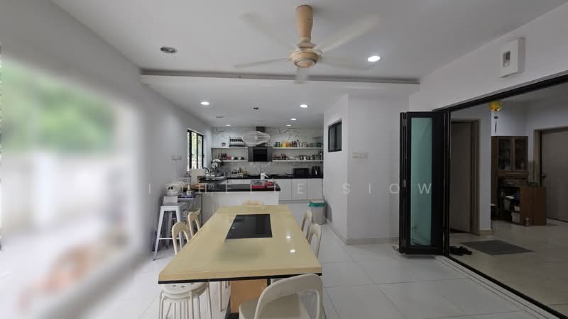 3-storey Terraced House for Sale in Taman Bukit Prima (Cheras) - Michelle Siow - Dining Room - PropertyGuru.com.my