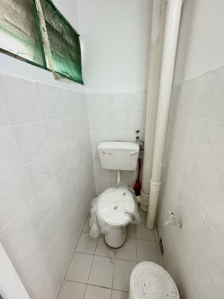 Green Garden untuk Untuk Dijual - RM 135,000, Apr 2026 - Bathroom - PropertyGuru.com.my