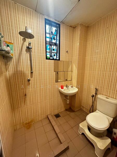 Rumah Teres 2 Tingkat untuk Dijual di Taman Bukit Maluri (Kepong) - Alison Chiu - Bathroom - PropertyGuru.com.my