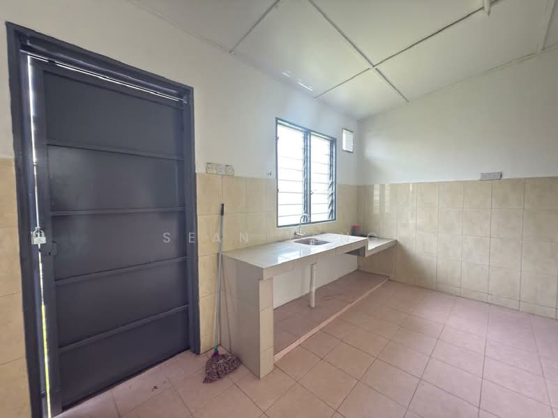 Rumah Teres 1 Tingkat untuk Dijual di Desa Jaya Kepong (Kepong) - Sean Yong - Kitchen - PropertyGuru.com.my