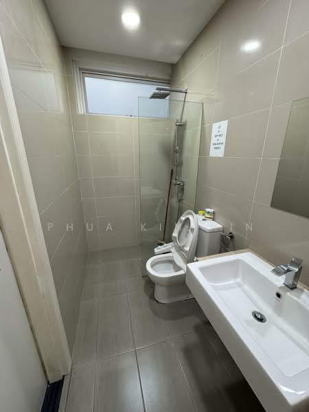 Office for Rent in KLCC (KL City Centre) - Phua Kin Hin - Bathroom - PropertyGuru.com.my