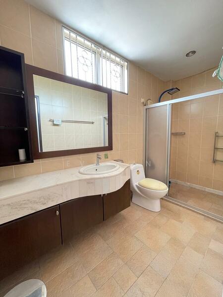 Taman Desa Murni untuk Untuk Dijual - RM 1,100,000, Mac 2026 - Bathroom - PropertyGuru.com.my