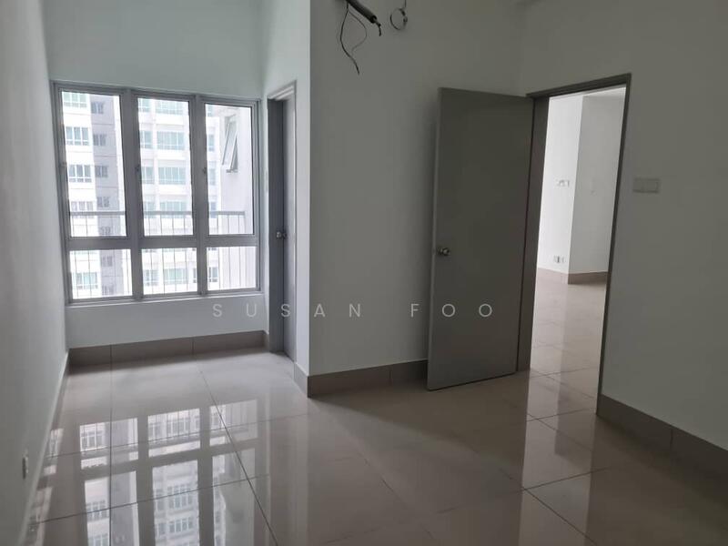 Service Residence for Sale at Serviced Residence @ Razak City Residences (RC Residences) - Susan Foo - Living Room - PropertyGuru.com.my