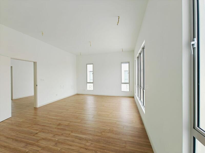 2-storey Terraced House for Sale in Bandar Gamuda Cove (Dengkil) - Amber Cheng - Living Room - PropertyGuru.com.my