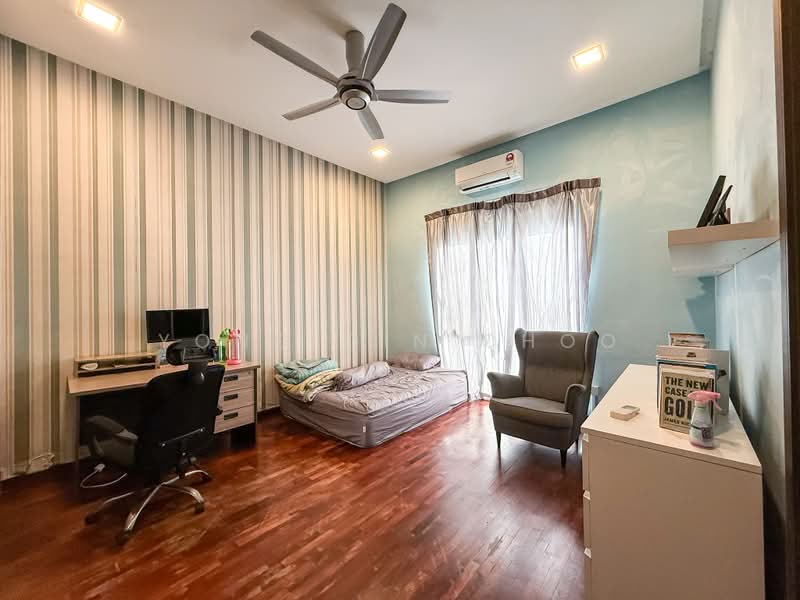 Link Bungalow for Sale in Kota Kemuning (Shah Alam) - Yong Qin Choo - Bedroom - PropertyGuru.com.my