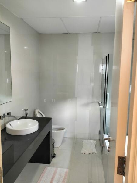 Service Residence for Rent at Gateway Kiaramas Residences - Gordon Goh - Bathroom - PropertyGuru.com.my