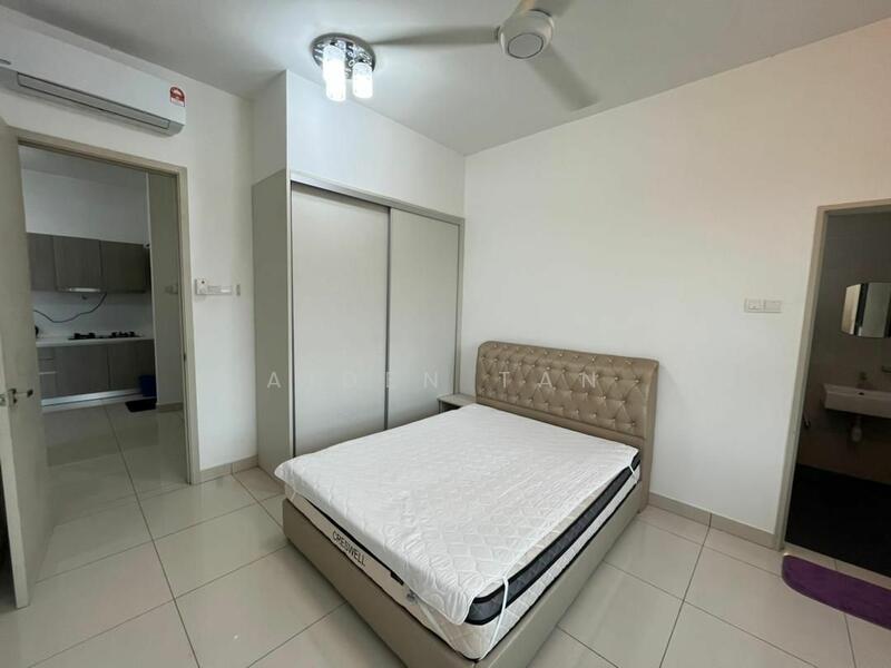 Untuk Disewa - The Raffles Suites
