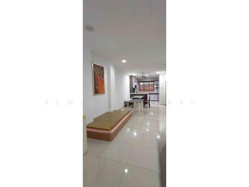 3-storey Terraced House for Rent in Puchong (Selangor) - Kewin Poon Kah Wei - Kitchen - PropertyGuru.com.my