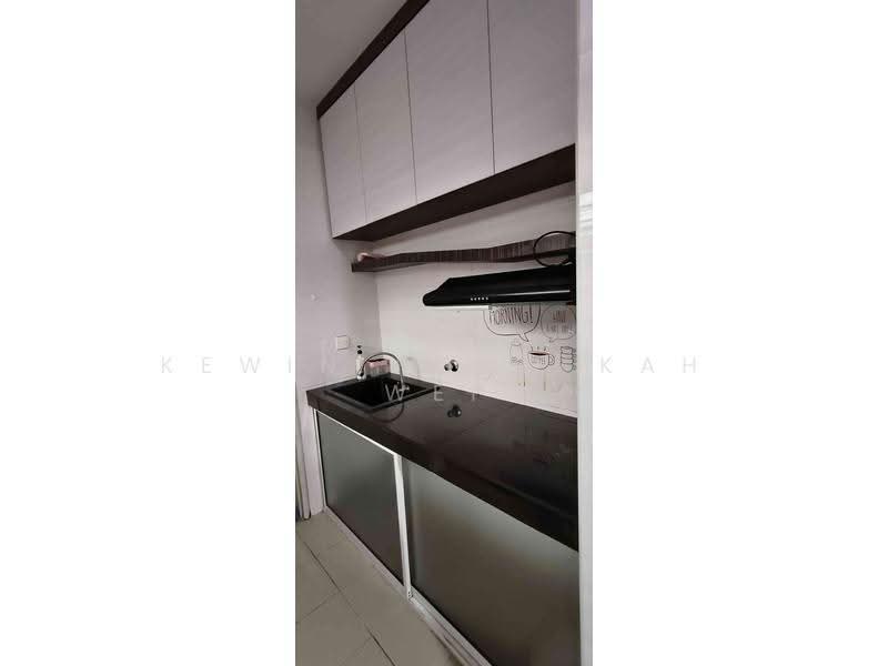 3-storey Terraced House for Rent in Puchong (Selangor) - Kewin Poon Kah Wei - Kitchen - PropertyGuru.com.my