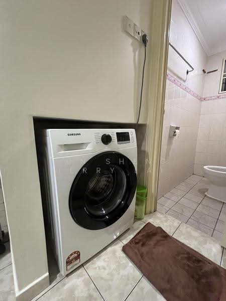Pangsapuri untuk Disewa di Pandan Court - Jun Sheng Jerry Lai - Bathroom - PropertyGuru.com.my