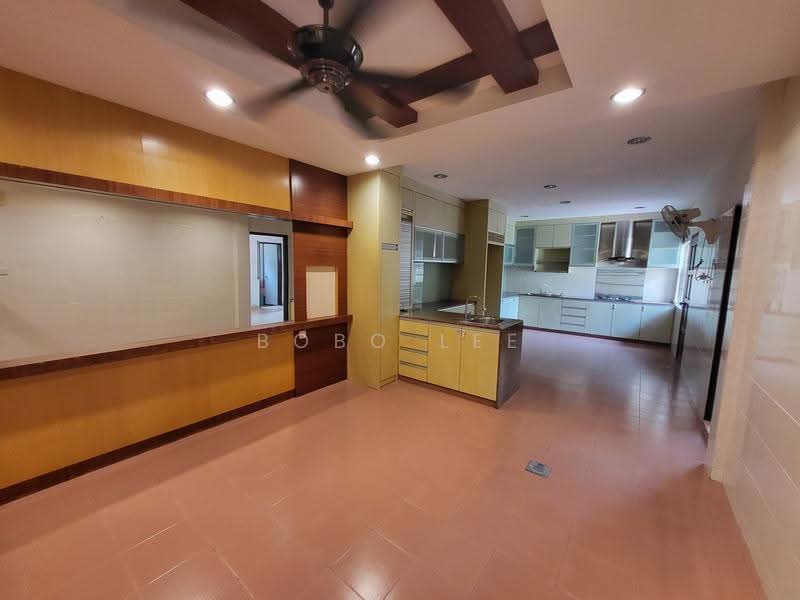 Rumah Berkembar untuk Dijual di Taman Overseas Union (Taman Oug) (Jalan Klang Lama (Old Klang Road)) - Bobo Lee - Kitchen - PropertyGuru.com.my
