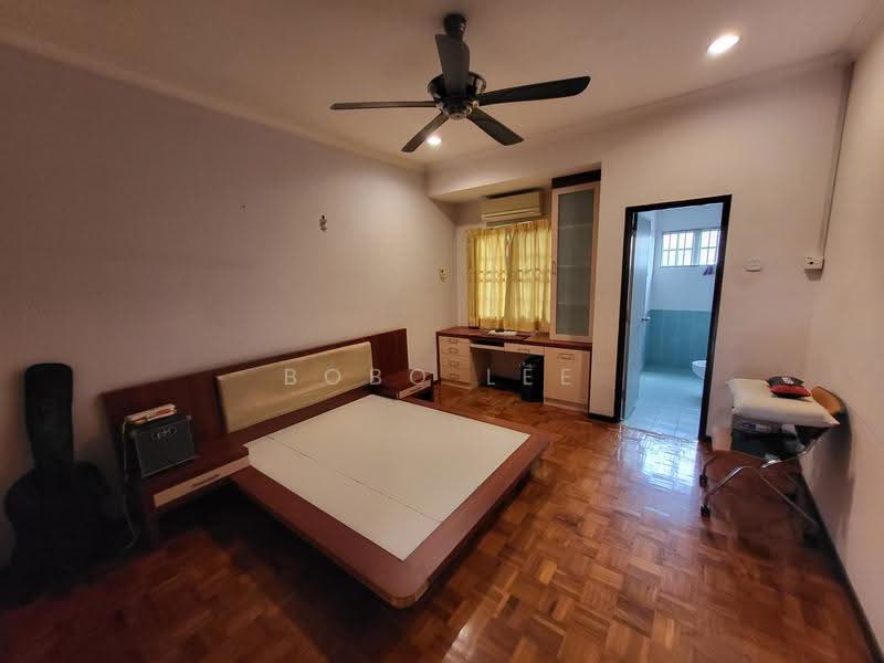 Rumah Berkembar untuk Dijual di Taman Overseas Union (Taman Oug) (Jalan Klang Lama (Old Klang Road)) - Bobo Lee - PropertyGuru.com.my