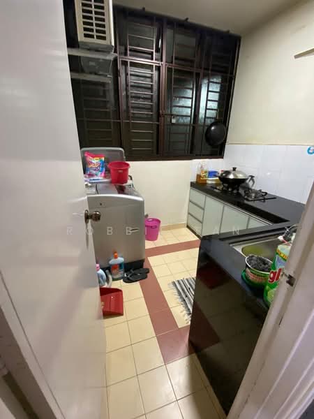 Apartment for Sale at Kipark Apartment - Robbie Tan - PropertyGuru.com.my