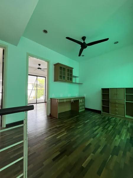 Rumah Teres 2-Tingkat untuk Disewa di Pusat Bandar Puchong (Puchong) - Carrey Chiah - Study - PropertyGuru.com.my