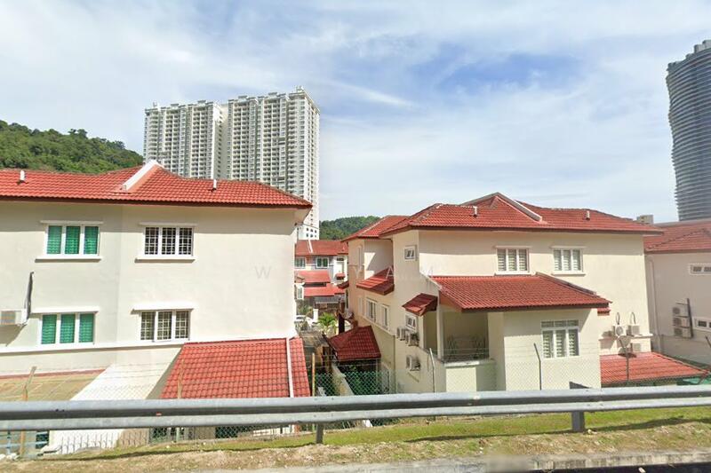 For Rent - 2.5 Storey Terrace House For Rent @ Gelugor