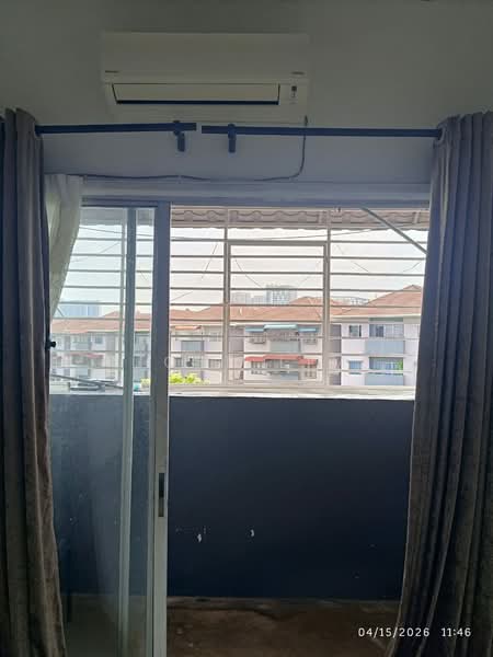 Apartment for Rent at Pangsapuri Putra Indah - Jo-e Lim - Balcony - PropertyGuru.com.my