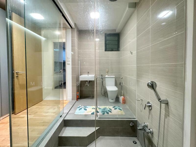 Service Residence for Sale at Setia SKY Residences - Muhd Salehuddin - Bathroom - PropertyGuru.com.my