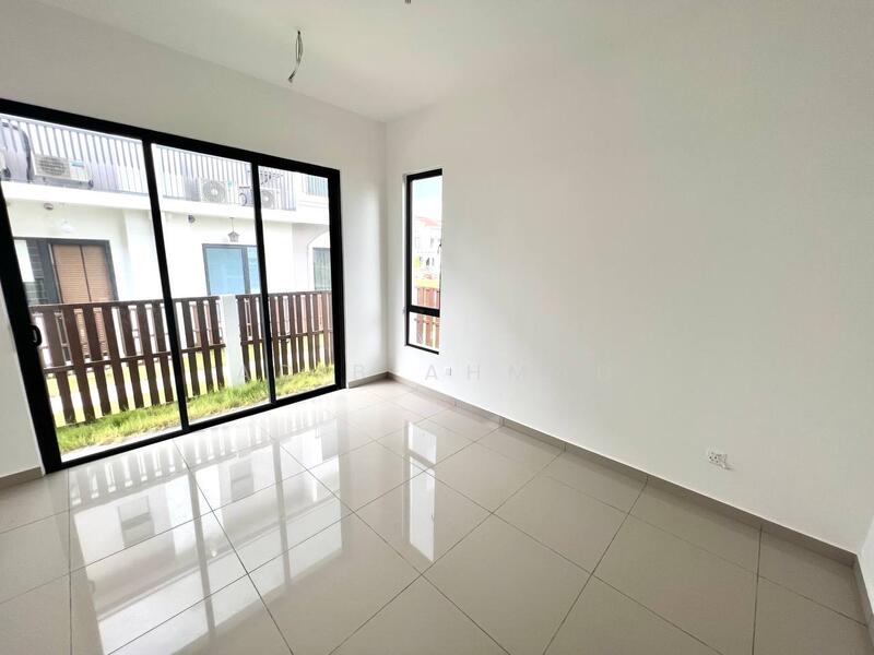 2-storey Terraced House for Sale in Setia Safiro (Cyberjaya) - Adib Ahmad - PropertyGuru.com.my