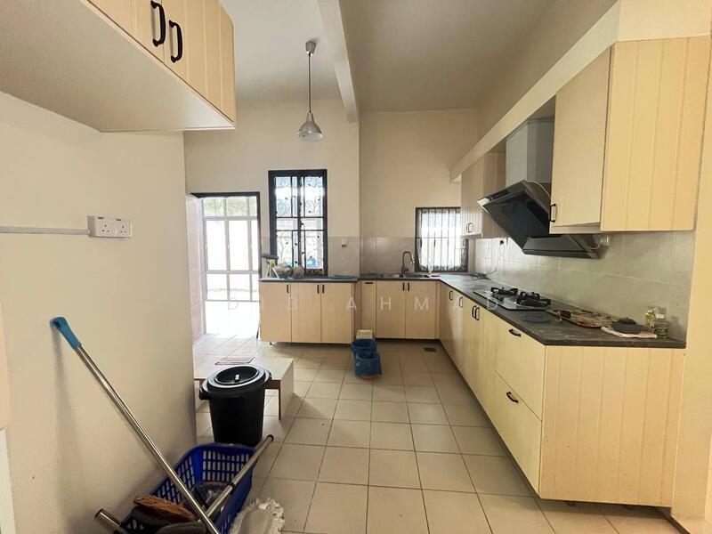 Rumah Banglo untuk Dijual di Bandar Seri Putra (Bangi) - Adib Ahmad - PropertyGuru.com.my