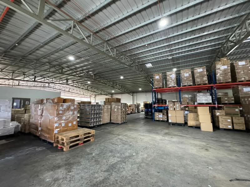 Warehouse for Rent in Pengkalan Tudm Subang (Shah Alam) - Ruby Eng - Interior - PropertyGuru.com.my