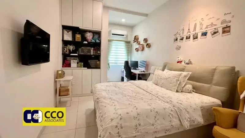 Bedroom