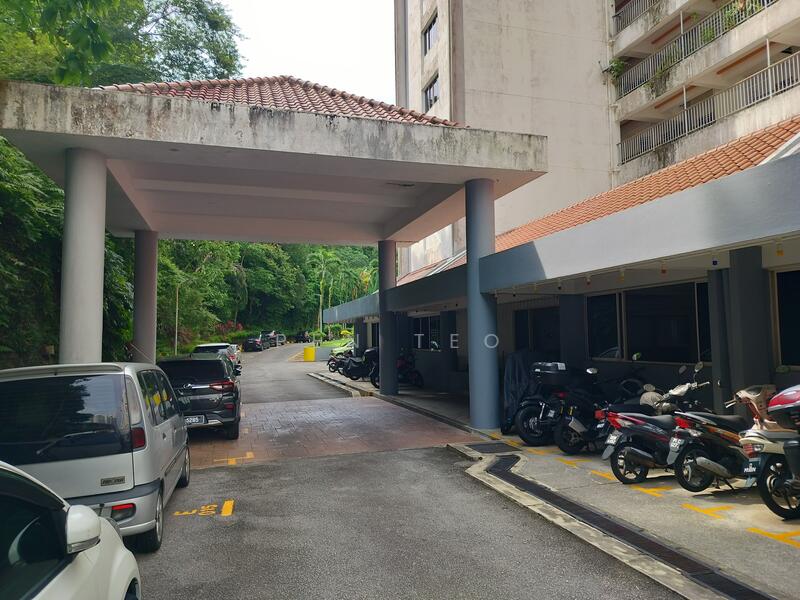 Apartment for Sale at Desa Mar Vista - Pen Teo - Driveway  - PropertyGuru.com.my