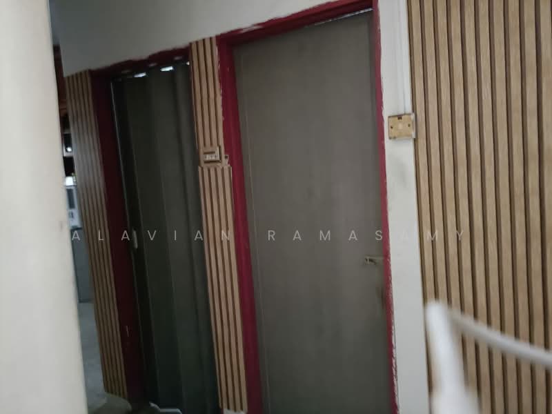 1-storey Terraced House for Sale in Bandar Bukit Tinggi (Klang) - Alavian Ramasamy - Interior - PropertyGuru.com.my