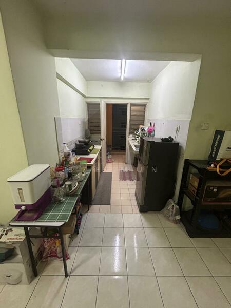 Pangsapuri untuk Dijual di Pelangi Damansara - Sze Mun - Kitchen - PropertyGuru.com.my