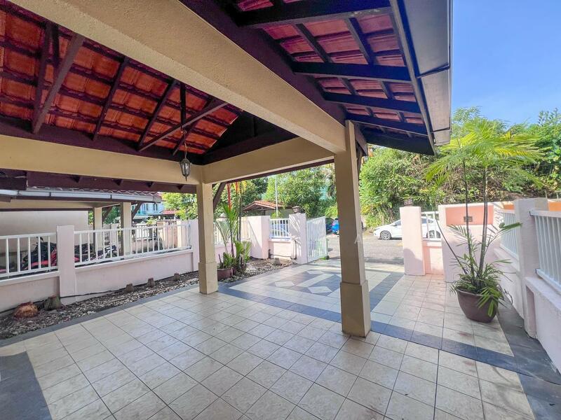 2-storey Terraced House for Sale in Alam Damai (Cheras) - Amin Azlan - Exterior - PropertyGuru.com.my