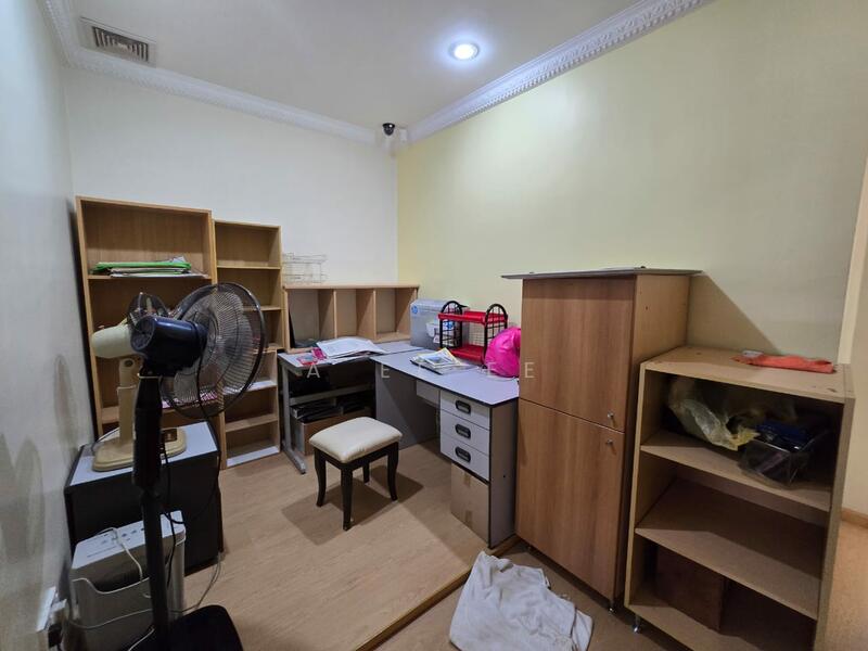 Rumah Teres 2 Tingkat untuk Dijual di Island Glades (Jelutong) - A Ee Ee - Study - PropertyGuru.com.my