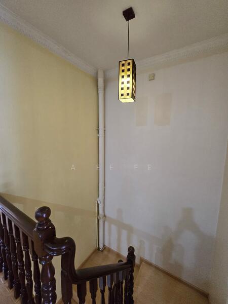 Rumah Teres 2 Tingkat untuk Dijual di Island Glades (Jelutong) - A Ee Ee - Corridor - PropertyGuru.com.my