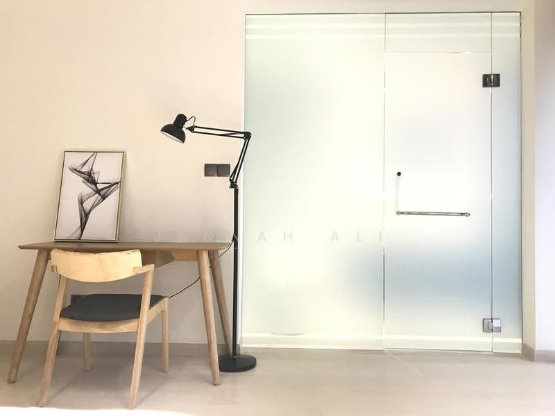 Service Residence for Sale at Star Residences Three - Jannah Ali - Study - PropertyGuru.com.my