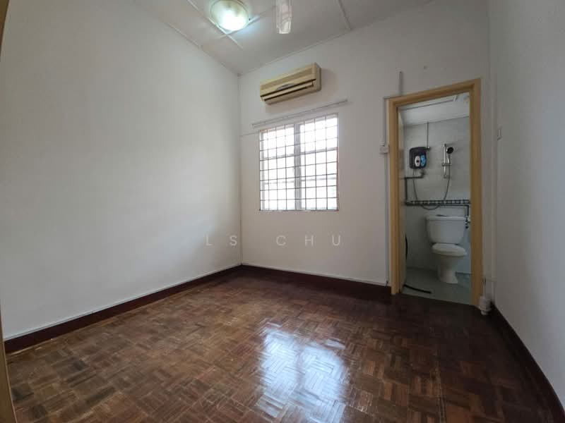 Rumah Teres 2 Tingkat untuk Dijual di Kota Kemuning (Shah Alam) - LS Chu - Bathroom - PropertyGuru.com.my